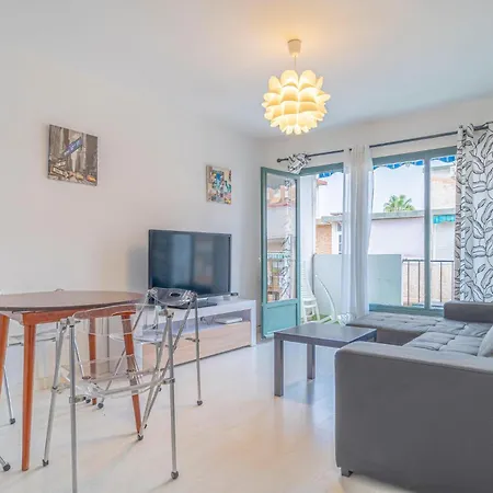 Awesome In With Kitchenette
