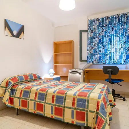 Awesome In With Kitchenette * Malaga